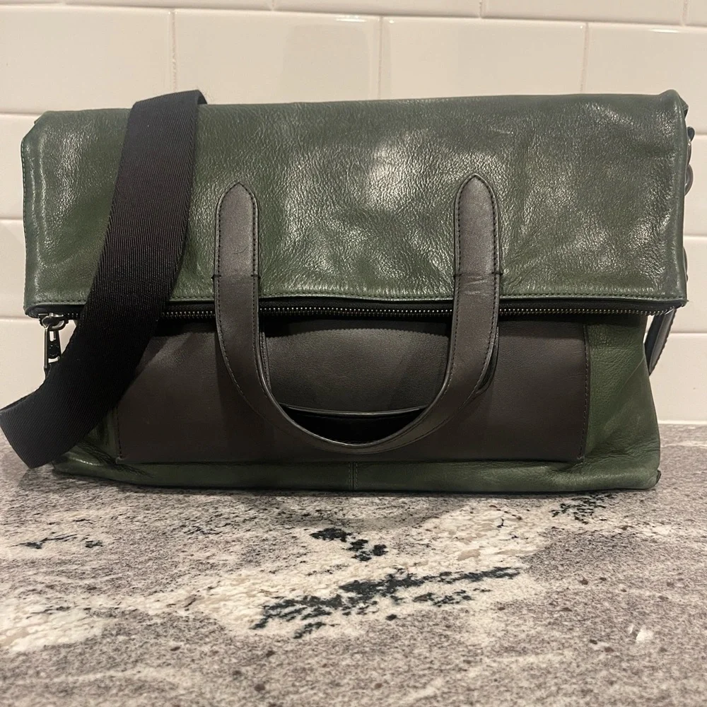COACH Men’s Messenger Bag - Picture 2 of 3